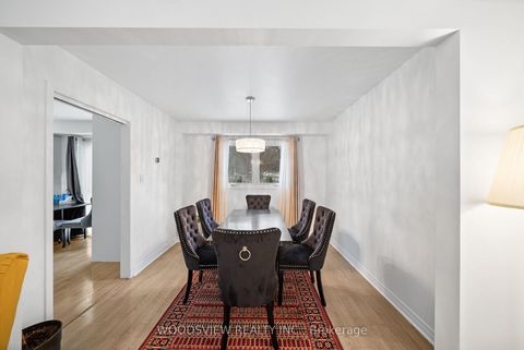 Photo 9 at 29 Misty Moor Drive, South Richvale, Richmond Hill