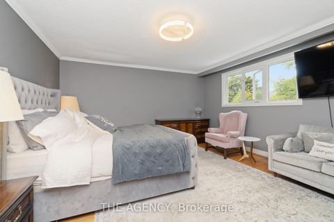 Photo 14 at 178 Millpond Court, Mill Pond, Richmond Hill