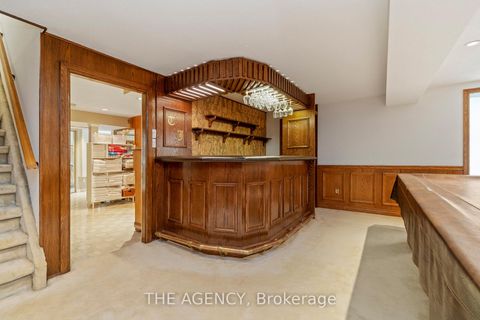 Photo 25 at 178 Millpond Court, Mill Pond, Richmond Hill