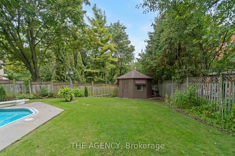 Photo 34 at 178 Millpond Court, Mill Pond, Richmond Hill