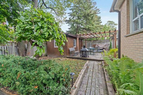 Photo 39 at 178 Millpond Court, Mill Pond, Richmond Hill