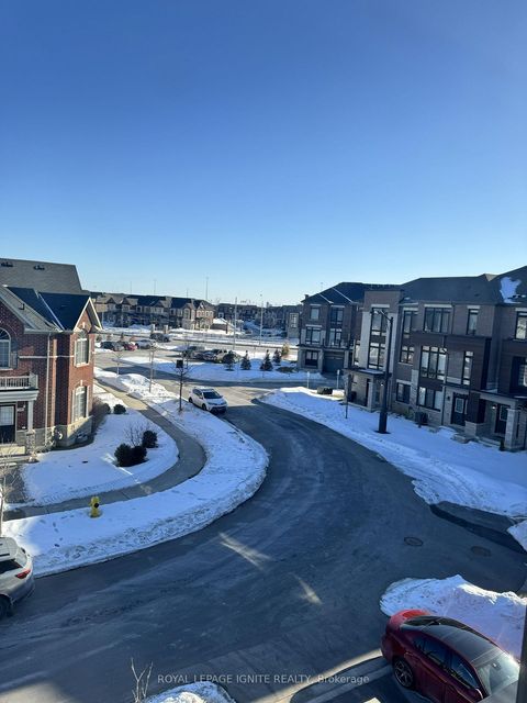 Photo 6 at 255 Moody Drive, Kleinburg, Vaughan