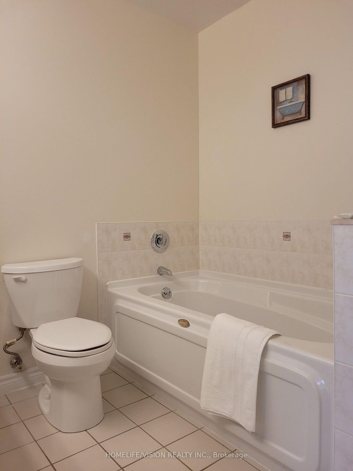 Photo 29 at 1229 - 28 Sommerset Way, Willowdale East, Toronto