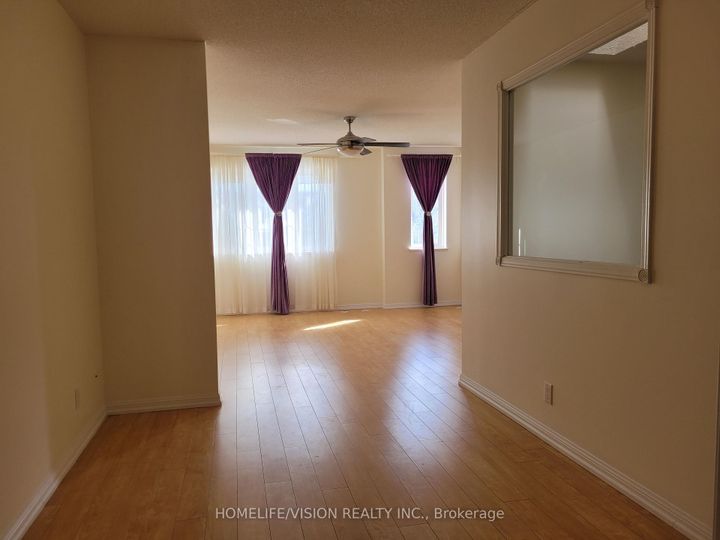 Photo 32 at 1229 - 28 Sommerset Way, Willowdale East, Toronto