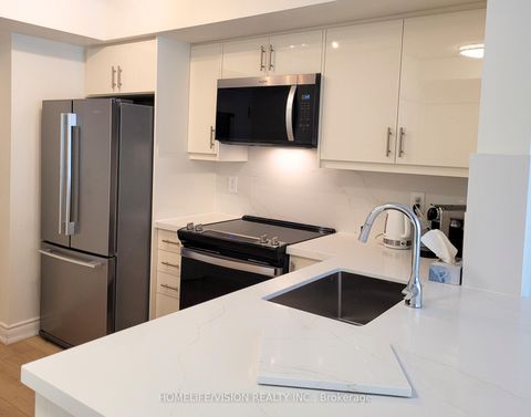 Photo 5 at 1229 - 28 Sommerset Way, Willowdale East, Toronto