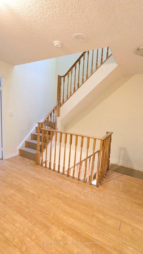 Photo 7 at 1229 - 28 Sommerset Way, Willowdale East, Toronto