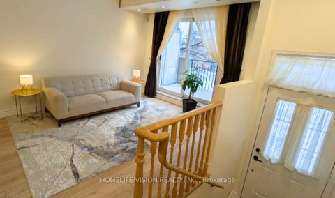 Photo 10 at 1229 - 28 Sommerset Way, Willowdale East, Toronto
