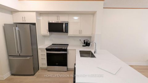 Photo 14 at 1229 - 28 Sommerset Way, Willowdale East, Toronto