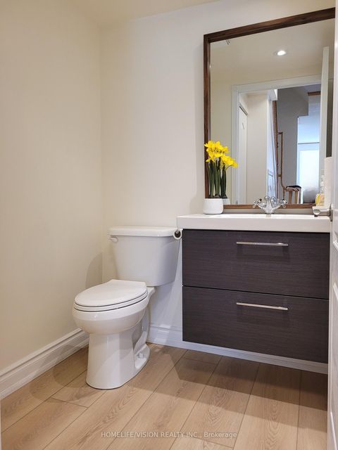 Photo 16 at 1229 - 28 Sommerset Way, Willowdale East, Toronto