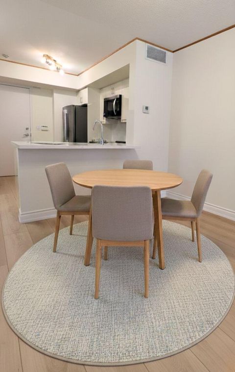 Photo 17 at 1229 - 28 Sommerset Way, Willowdale East, Toronto