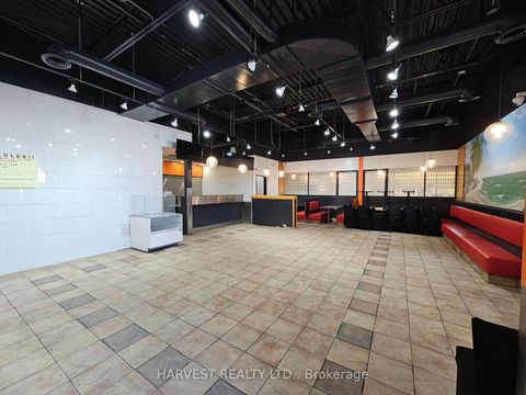 Photo 1 at G8 - 8 Glen Watford Drive, Malvern West, Toronto