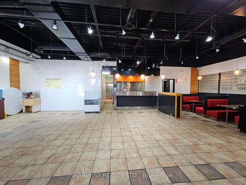 Photo 4 at G8 - 8 Glen Watford Drive, Malvern West, Toronto