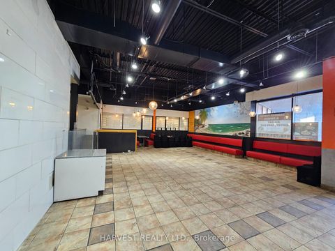 Photo 6 at G8 - 8 Glen Watford Drive, Malvern West, Toronto