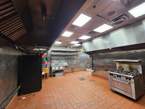 Photo 11 at G8 - 8 Glen Watford Drive, Malvern West, Toronto