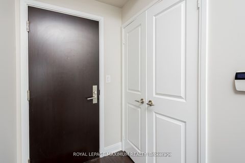 Photo 5 at 3801 - 60 Absolute Avenue, City Centre, Mississauga