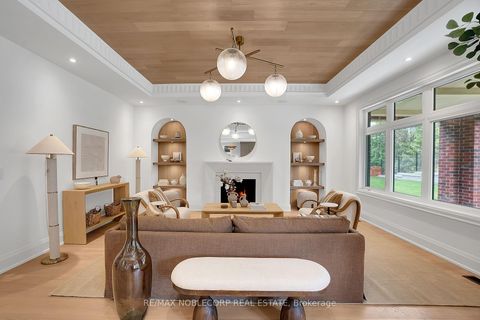 Photo 10 at 53B Puccini Drive, Oak Ridges, Richmond Hill