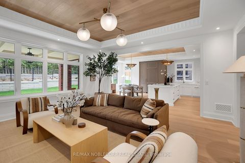 Photo 11 at 53B Puccini Drive, Oak Ridges, Richmond Hill