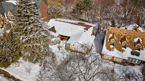 Photo 0 at 124 Forest Heights Boulevard, Windfields, Toronto