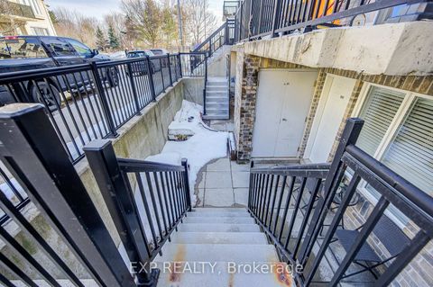 Photo 2 at 1036 - 55 George Appleton Way, CFB, Toronto