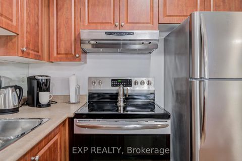 Photo 16 at 1036 - 55 George Appleton Way, CFB, Toronto