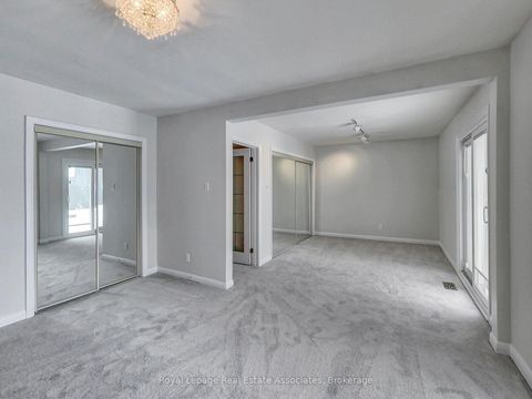 Photo 16 at 9 Beaverbrook Avenue, Rosethorn, Toronto