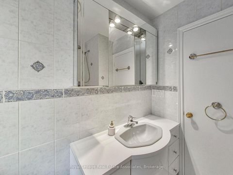 Photo 25 at 9 Beaverbrook Avenue, Rosethorn, Toronto