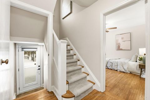 Photo 22 at 98 Sutherland Avenue, O'Neill, Oshawa