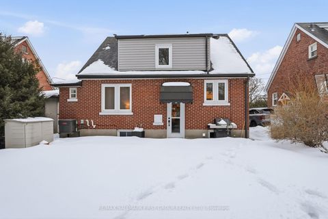 Photo 36 at 98 Sutherland Avenue, O'Neill, Oshawa