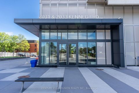 Photo 1 at 925 - 2031 kennedy Road, Dorset Park, Toronto