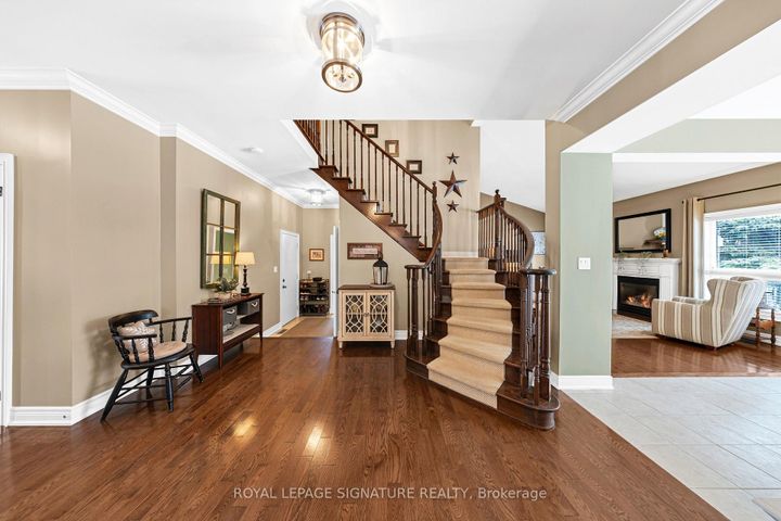 Photo 5 at 473A Oakwood Drive, Rosebank, Pickering