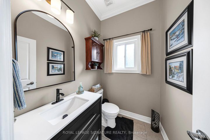 Photo 9 at 473A Oakwood Drive, Rosebank, Pickering