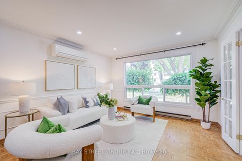 Photo 2 at 214 William Roe Boulevard, Central Newmarket, Newmarket