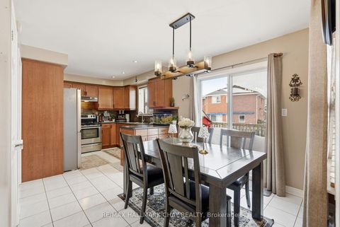 Photo 7 at 9 Grasett Crescent, West Bayfield, Barrie