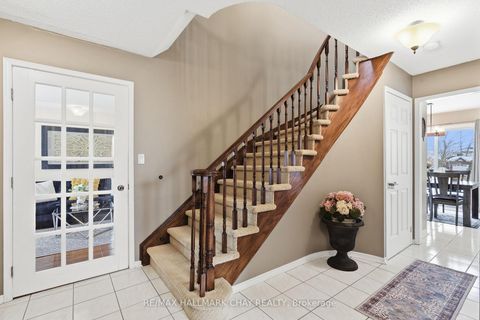 Photo 14 at 9 Grasett Crescent, West Bayfield, Barrie
