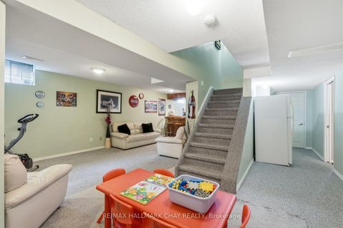 Photo 24 at 9 Grasett Crescent, West Bayfield, Barrie