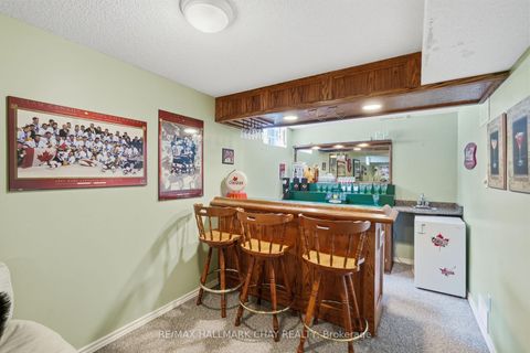 Photo 26 at 9 Grasett Crescent, West Bayfield, Barrie