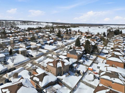 Photo 37 at 9 Grasett Crescent, West Bayfield, Barrie