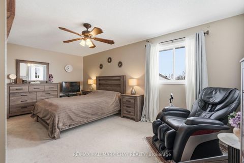 Photo 45 at 9 Grasett Crescent, West Bayfield, Barrie