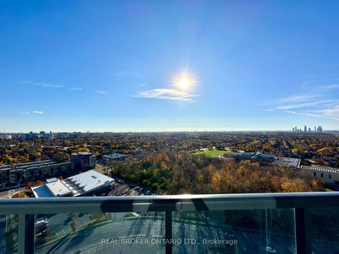 Photo 7 at 1902A - 30 Upper Mall Way, Brownridge, Vaughan