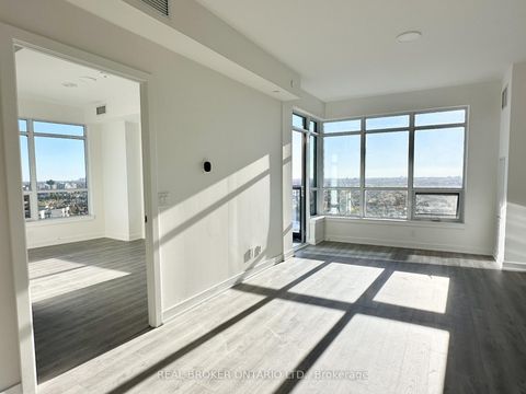 Photo 8 at 1902A - 30 Upper Mall Way, Brownridge, Vaughan