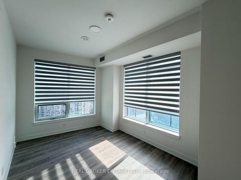 Photo 10 at 1902A - 30 Upper Mall Way, Brownridge, Vaughan