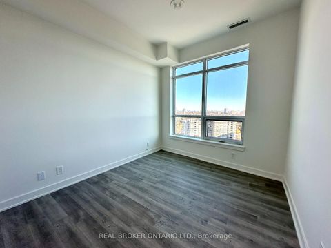 Photo 13 at 1902A - 30 Upper Mall Way, Brownridge, Vaughan