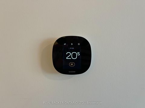 Photo 18 at 1902A - 30 Upper Mall Way, Brownridge, Vaughan