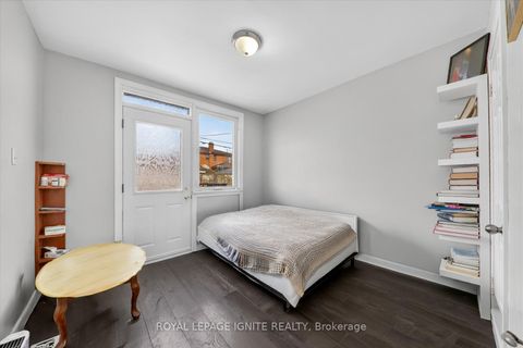 Photo 5 at 12 Kanarick Crescent, Jane Heights, Toronto