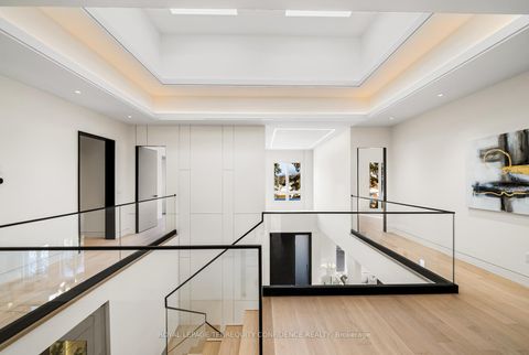 Photo 19 at 281 Kerrybrook Drive, Mill Pond, Richmond Hill