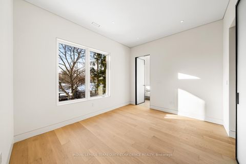 Photo 32 at 281 Kerrybrook Drive, Mill Pond, Richmond Hill