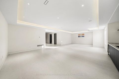 Photo 44 at 281 Kerrybrook Drive, Mill Pond, Richmond Hill