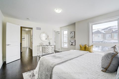 Photo 18 at 2 Hercules Club Drive, Rural Richmond Hill, Richmond Hill