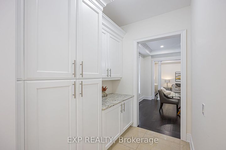 Photo 17 at 95 Chesney Crescent, Kleinburg, Vaughan