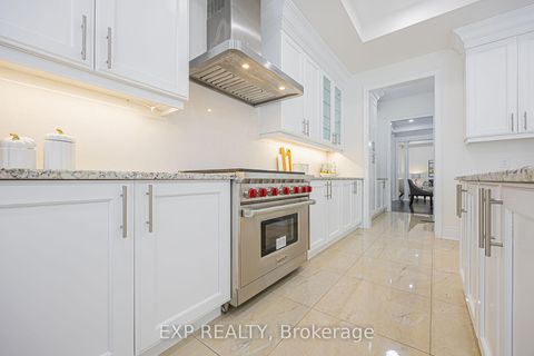 Photo 15 at 95 Chesney Crescent, Kleinburg, Vaughan